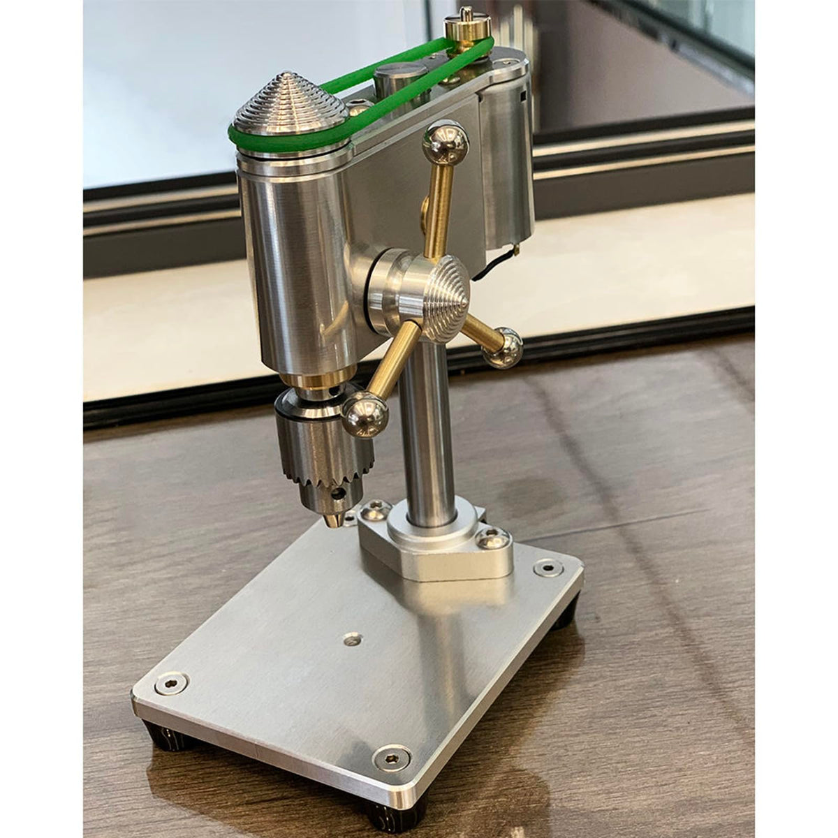 Mini Benchtop Drill Press, Speed Adjustable, 0.3-4mm I870