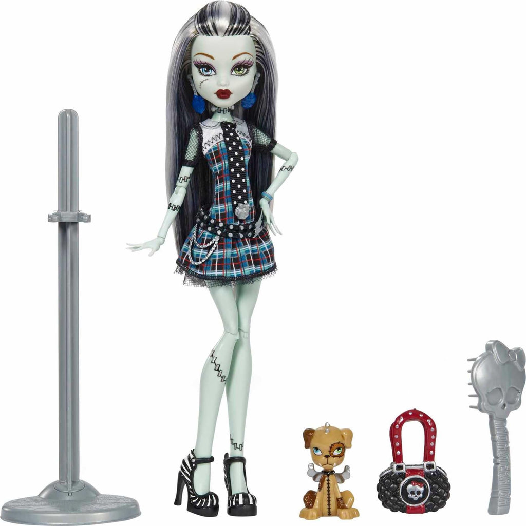 Reproduction Doll with Pet, Display Stand & Accessories L803