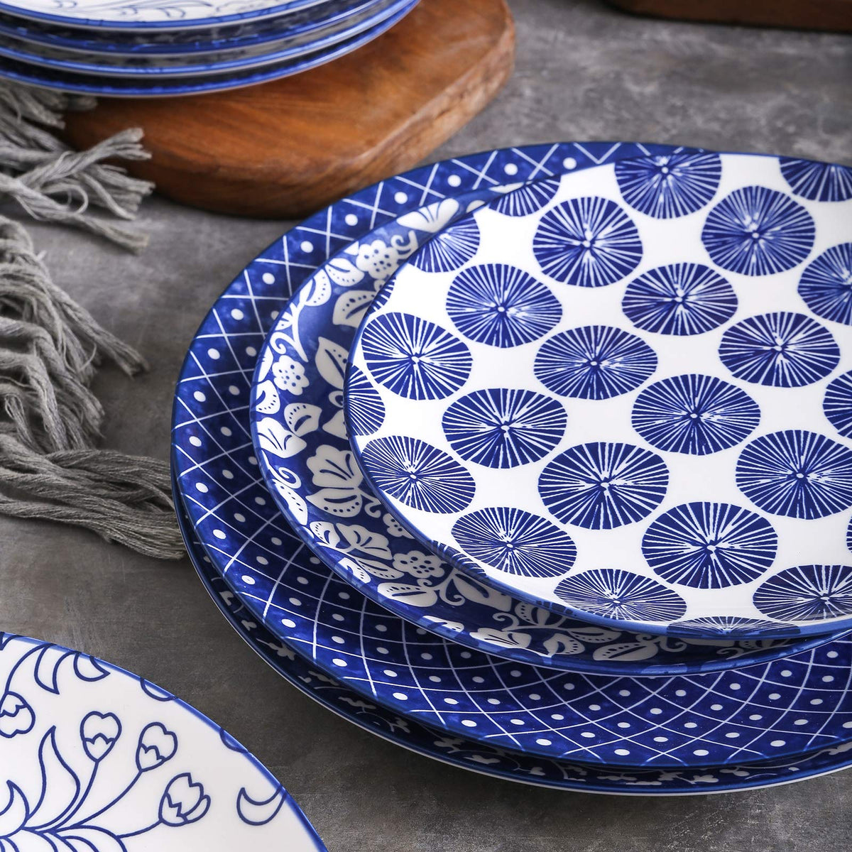 10 inch Porcelain Dinner Plates + 12-Pieces Dinnerware Sets V426019